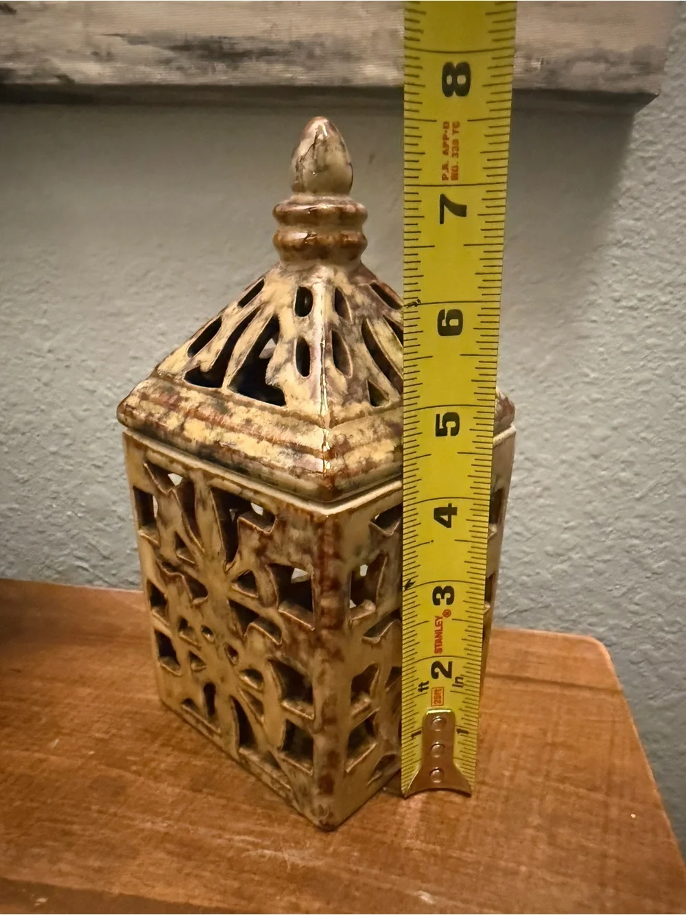 Pacific Rim Ceramic Lattice Lantern Candle Holder (Pattern 4009-B)